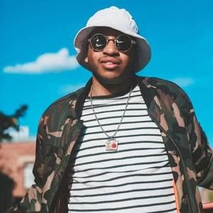 Meet your Posher, Stephen